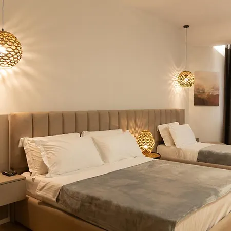 Hotel Aulona